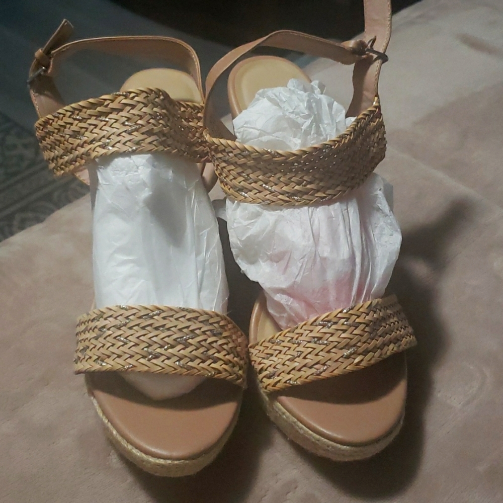 Tan Wedges Never Worn